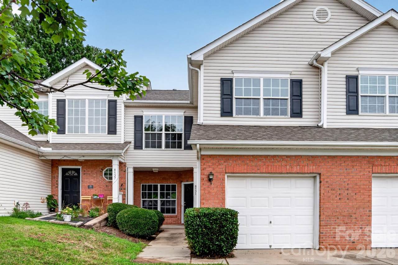 8531 Carolina Lily Lane - Photo 1