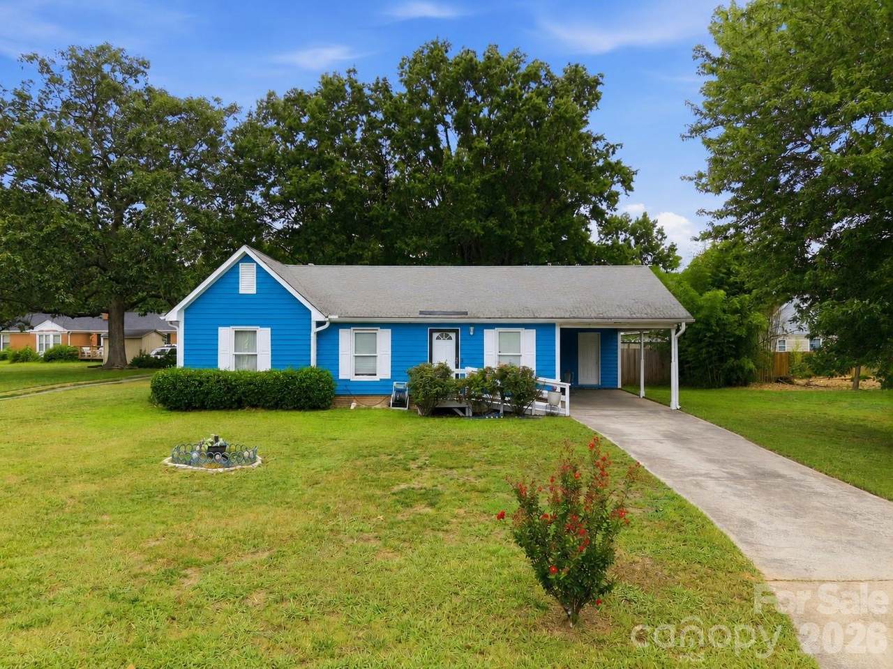302 Elm Street - Photo 1