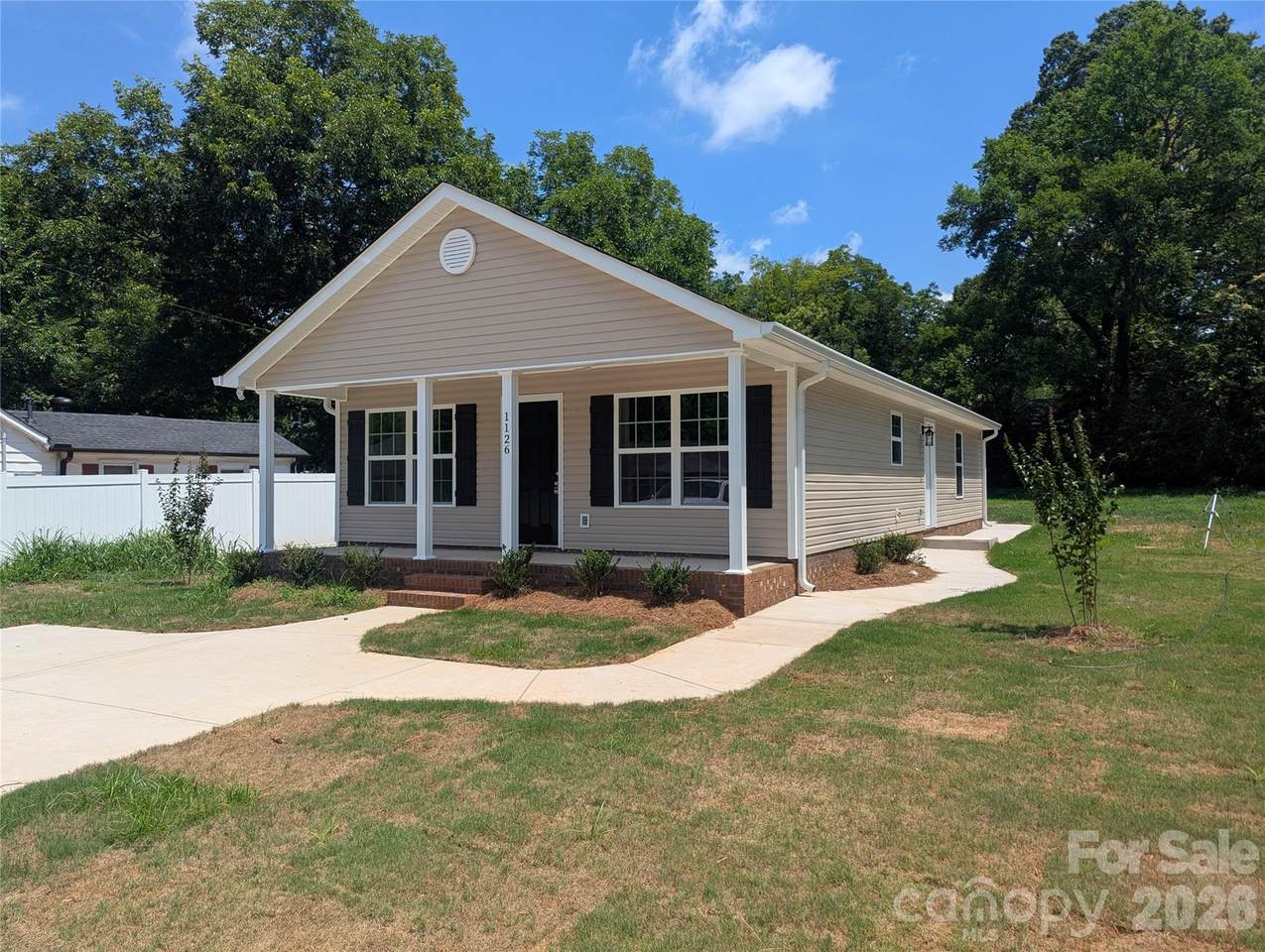 1126 Hoyle Street - Photo 1