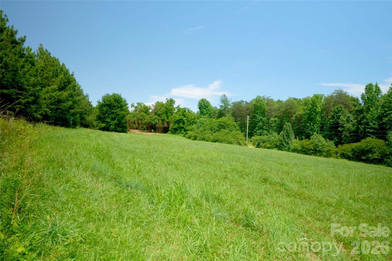 4 Morrison Road - Photo 1