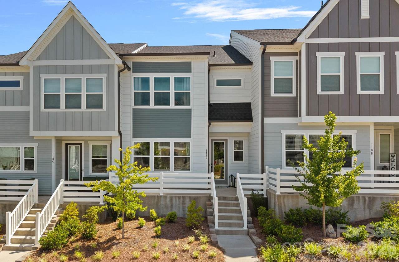 118 Berkeley Avenue - Photo 1