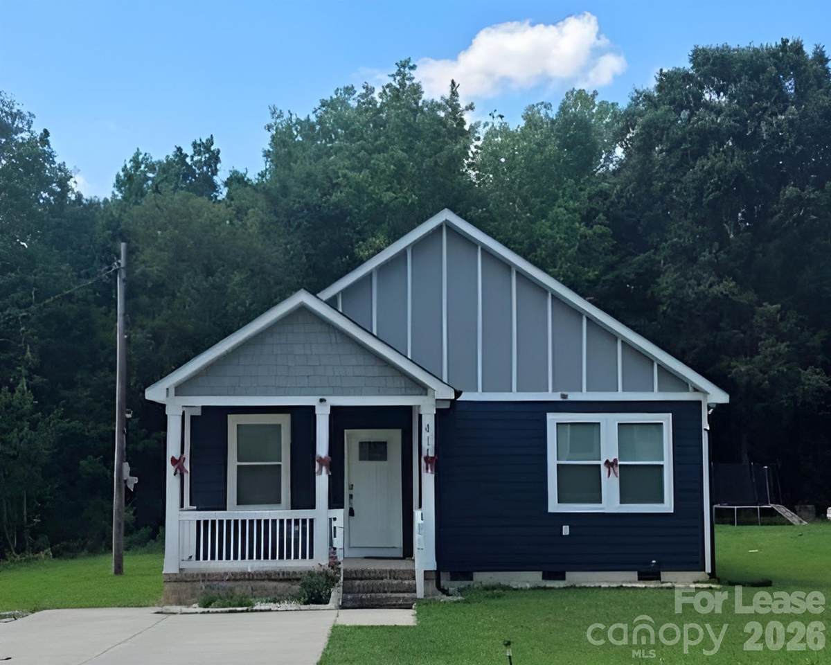 424 Queens Road - Photo 1
