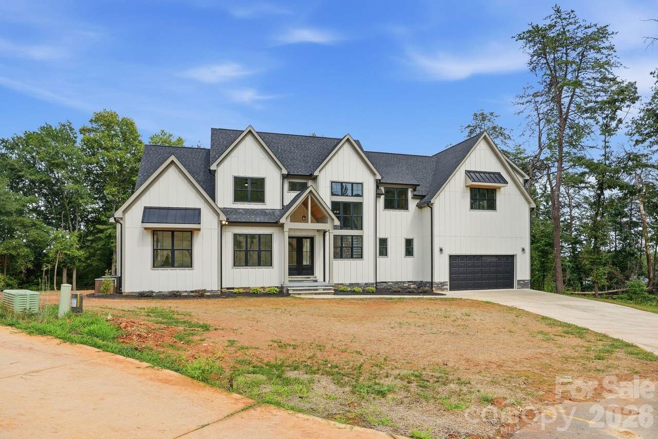 301 Spanish Oak Lane - Photo 1