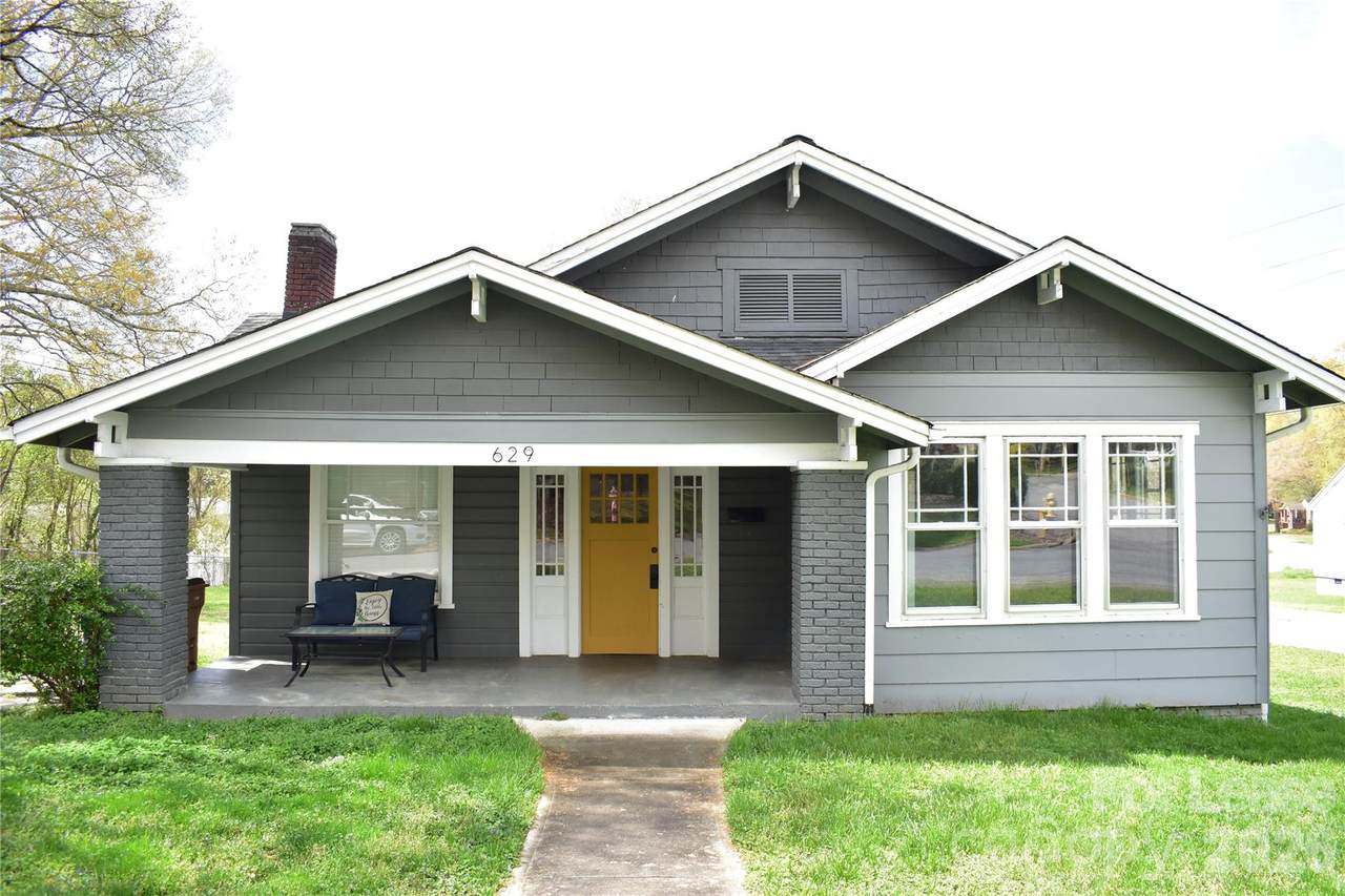 629 Cedar Street - Photo 1