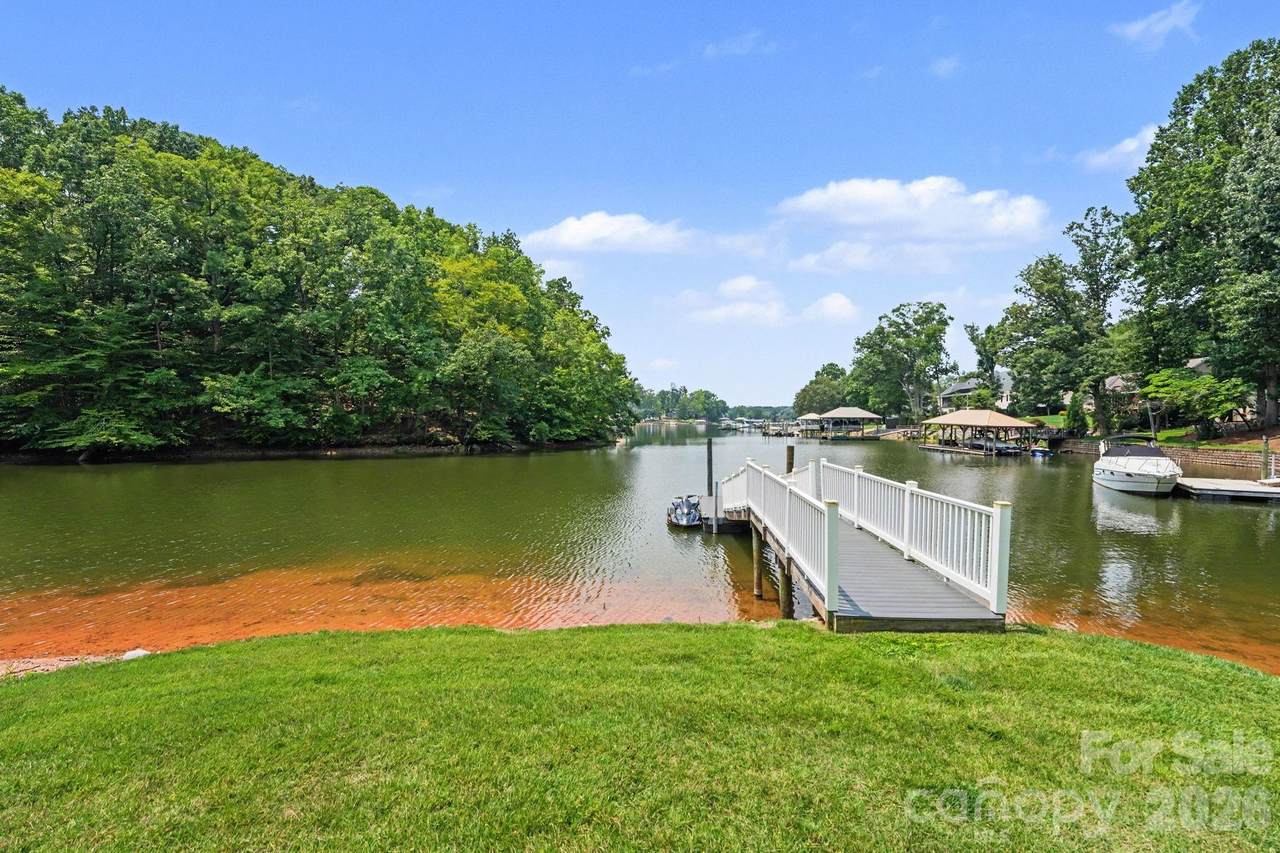 128 La Agua Lane - Photo 1