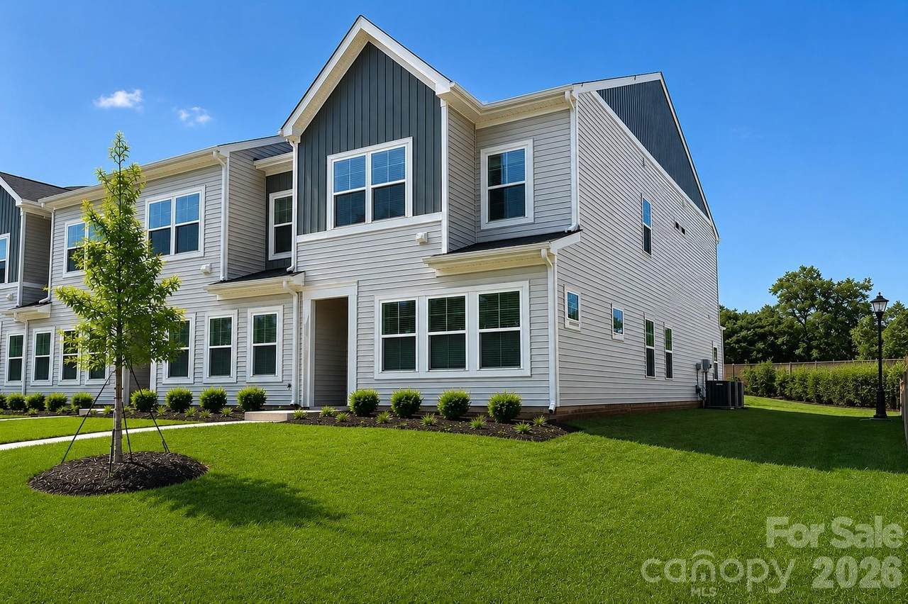4624 Lakeview Road - Photo 1
