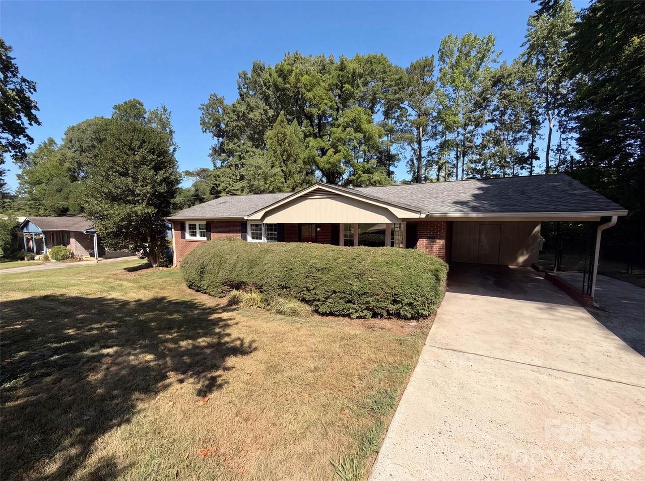 4305 Dawnwood Drive - Photo 1