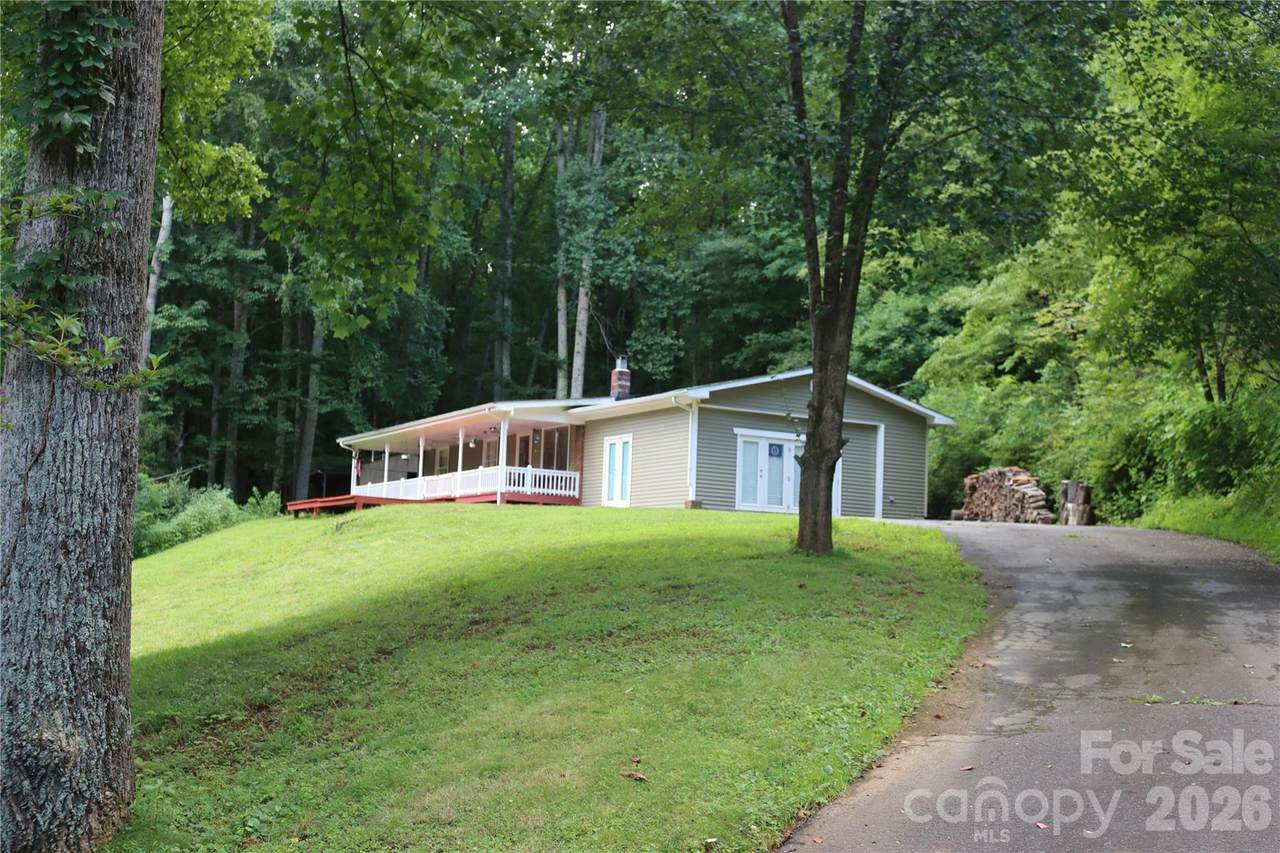 9 Wooded Valley Lane - Photo 1