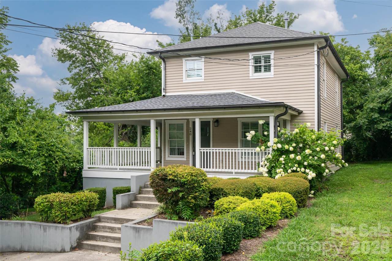 240 Beaumont Street - Photo 1
