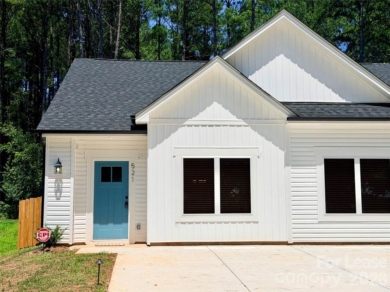 521 Linwood Avenue - Photo 1