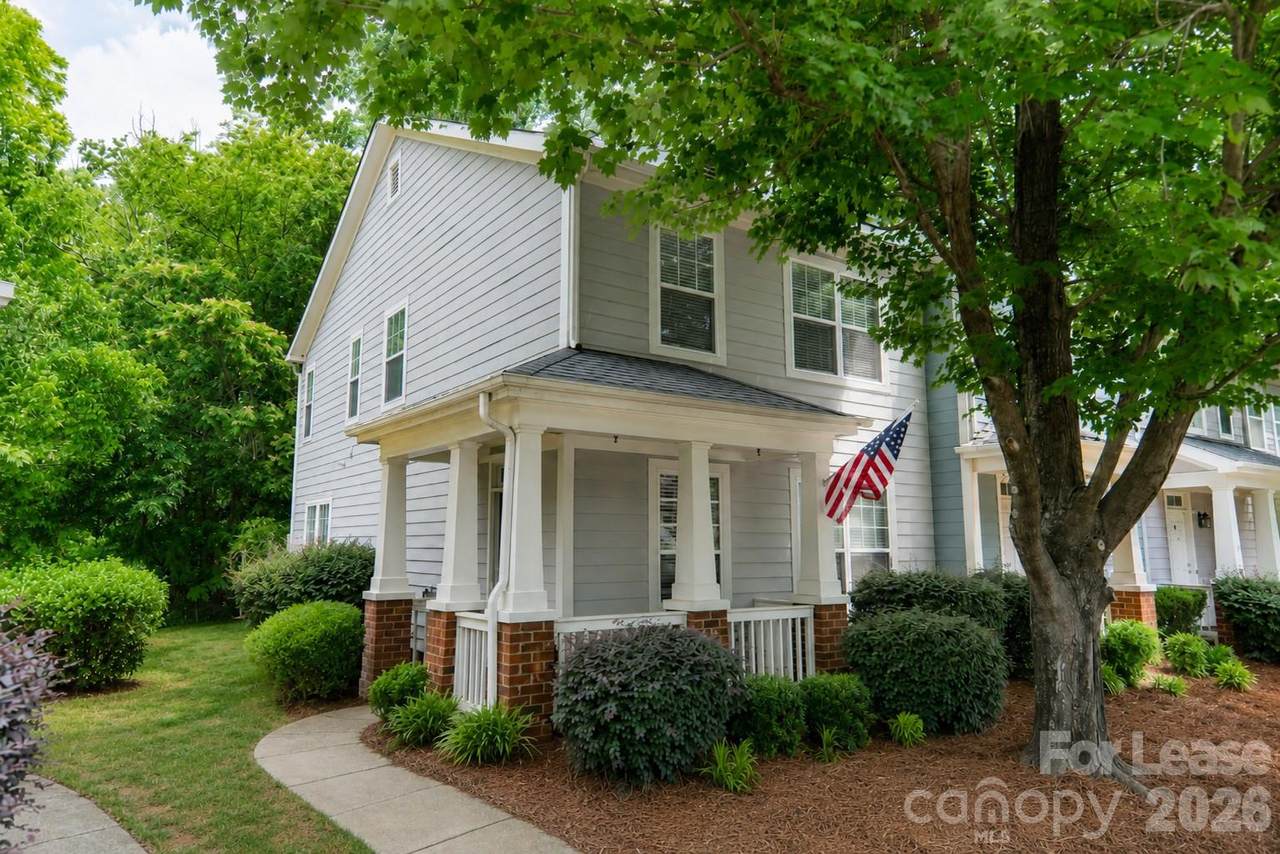 419 Hurston Circle - Photo 1