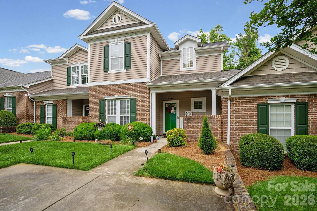 5757 Fox Ridge Lane - Photo 1