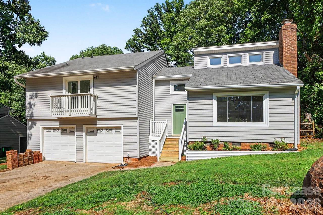 9606 Fairway Ridge Road - Photo 1