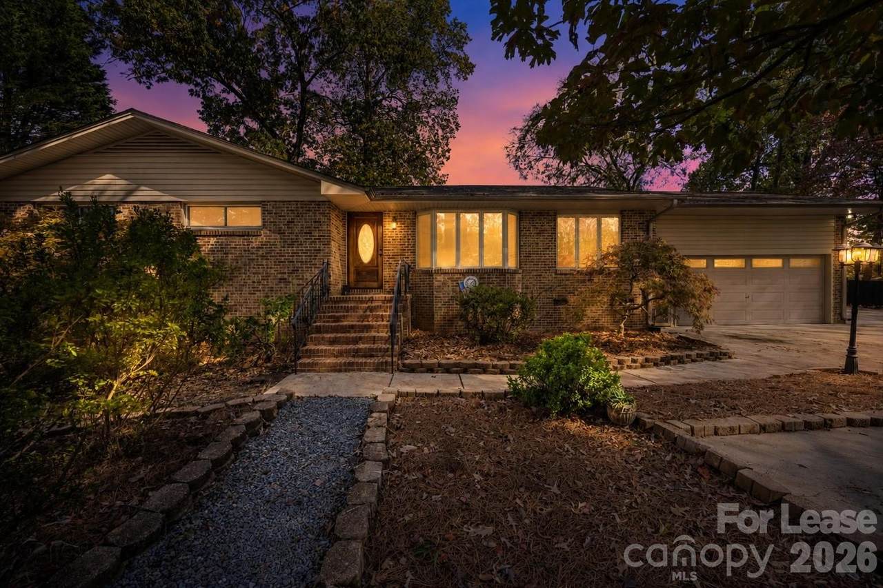 203 Ewing Drive - Photo 1