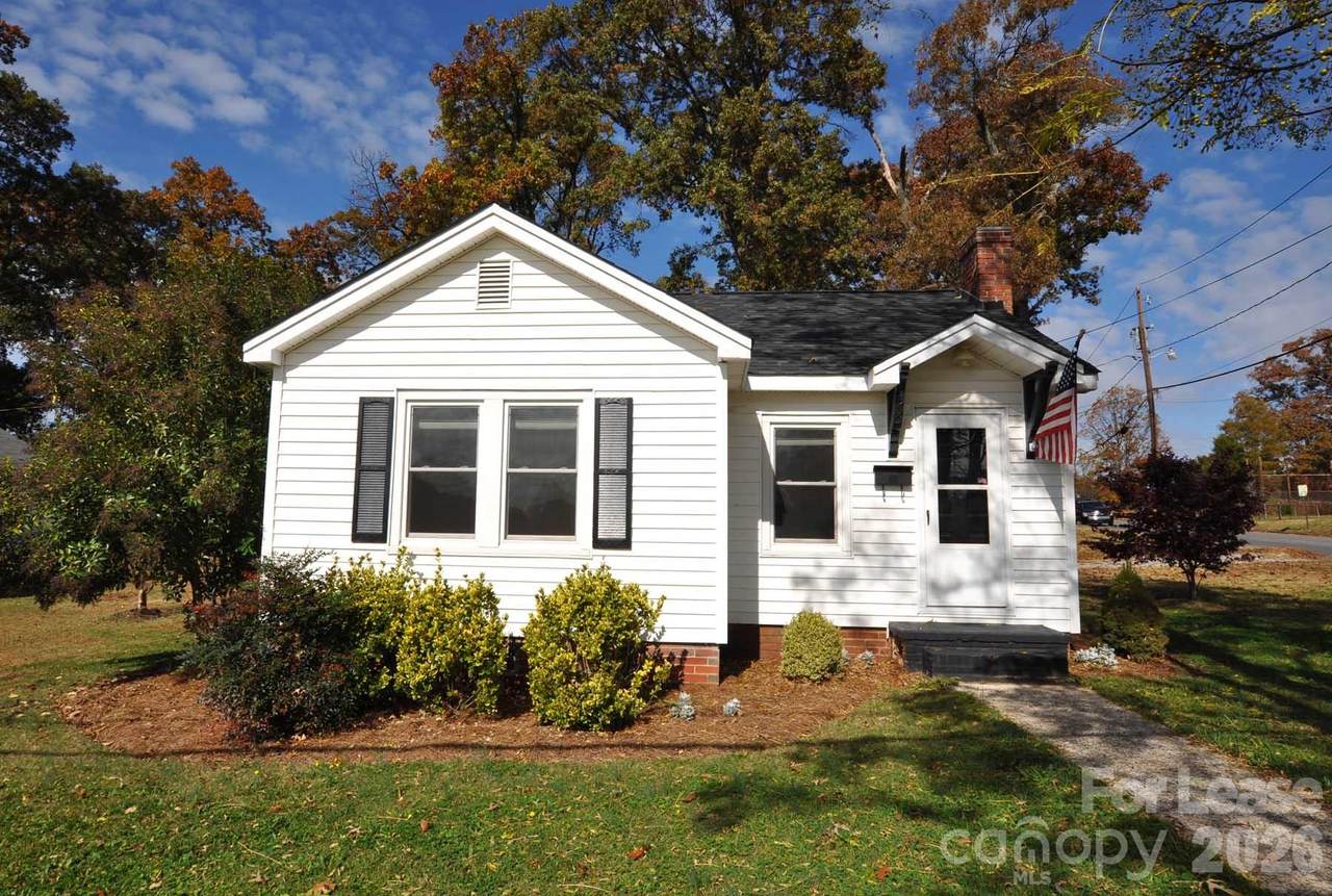 502 Main Street - Photo 1