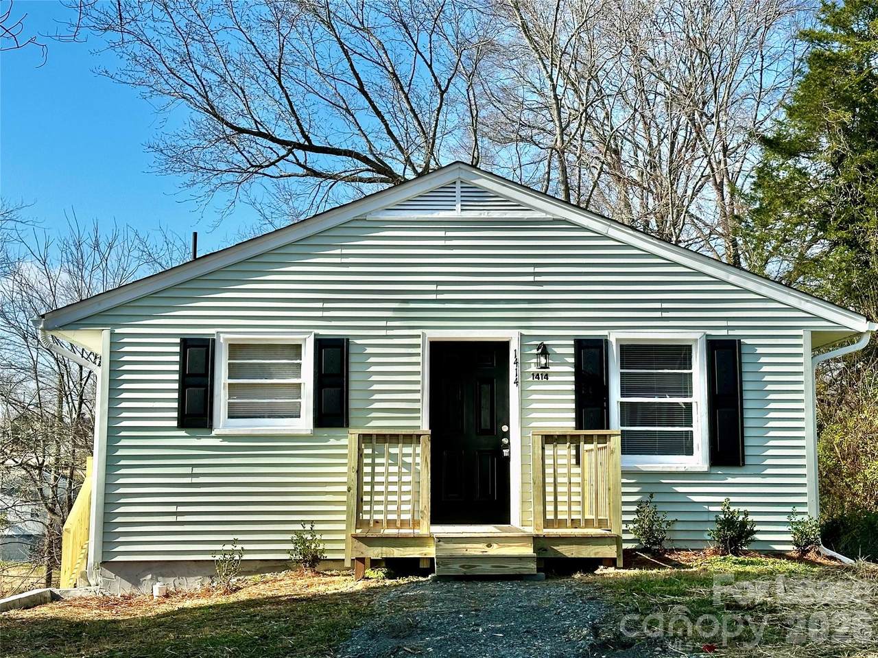 1414 White Street - Photo 1