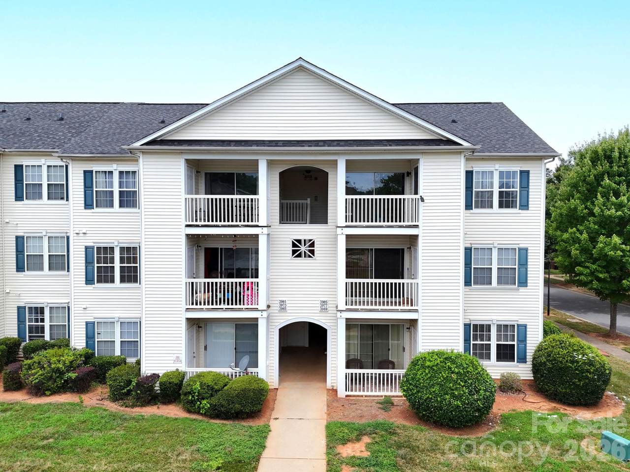 3965 Mohawk Court - Photo 1