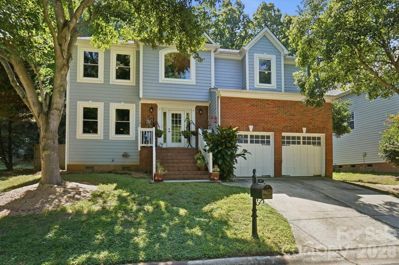 13901 Kings Carriage Lane - Photo 1