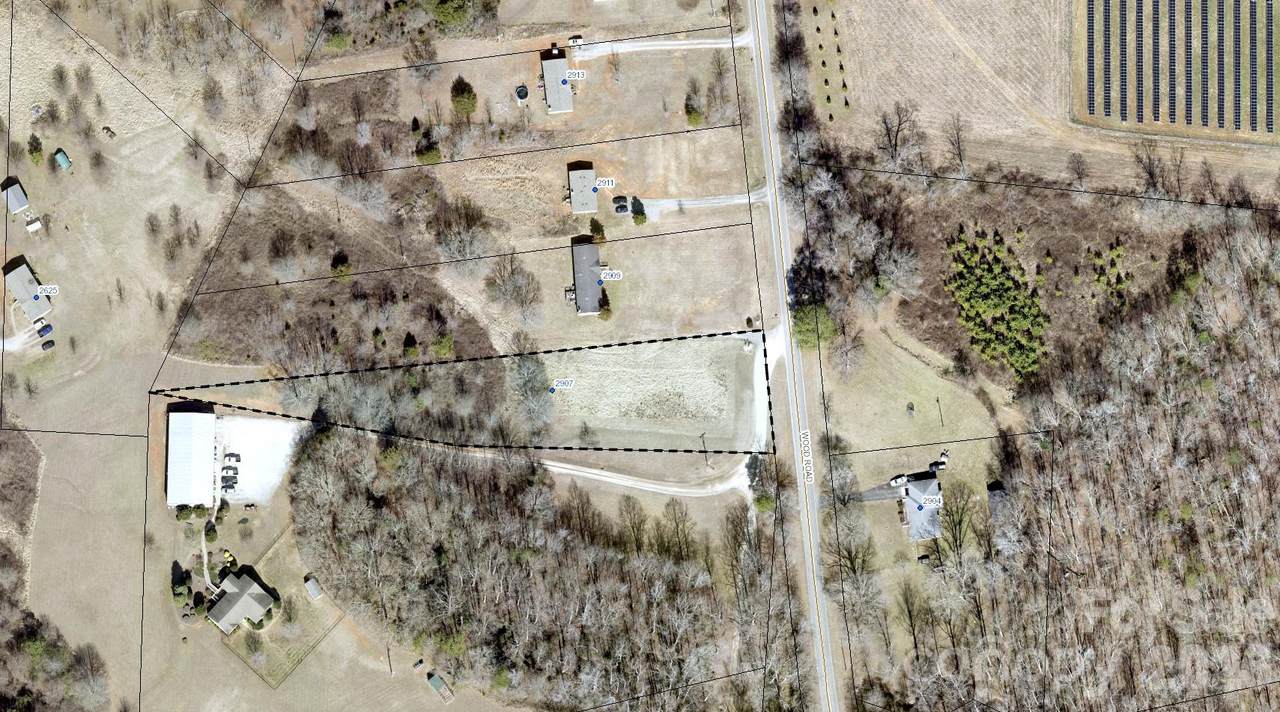 2907 Wood Road - Photo 1