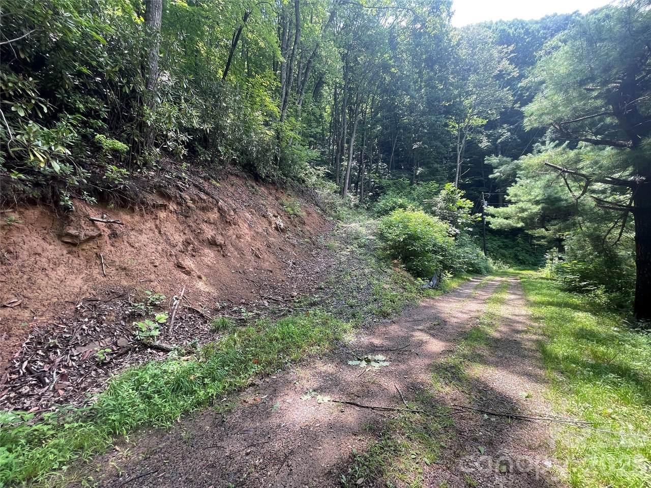 242 Floyd Road - Photo 1