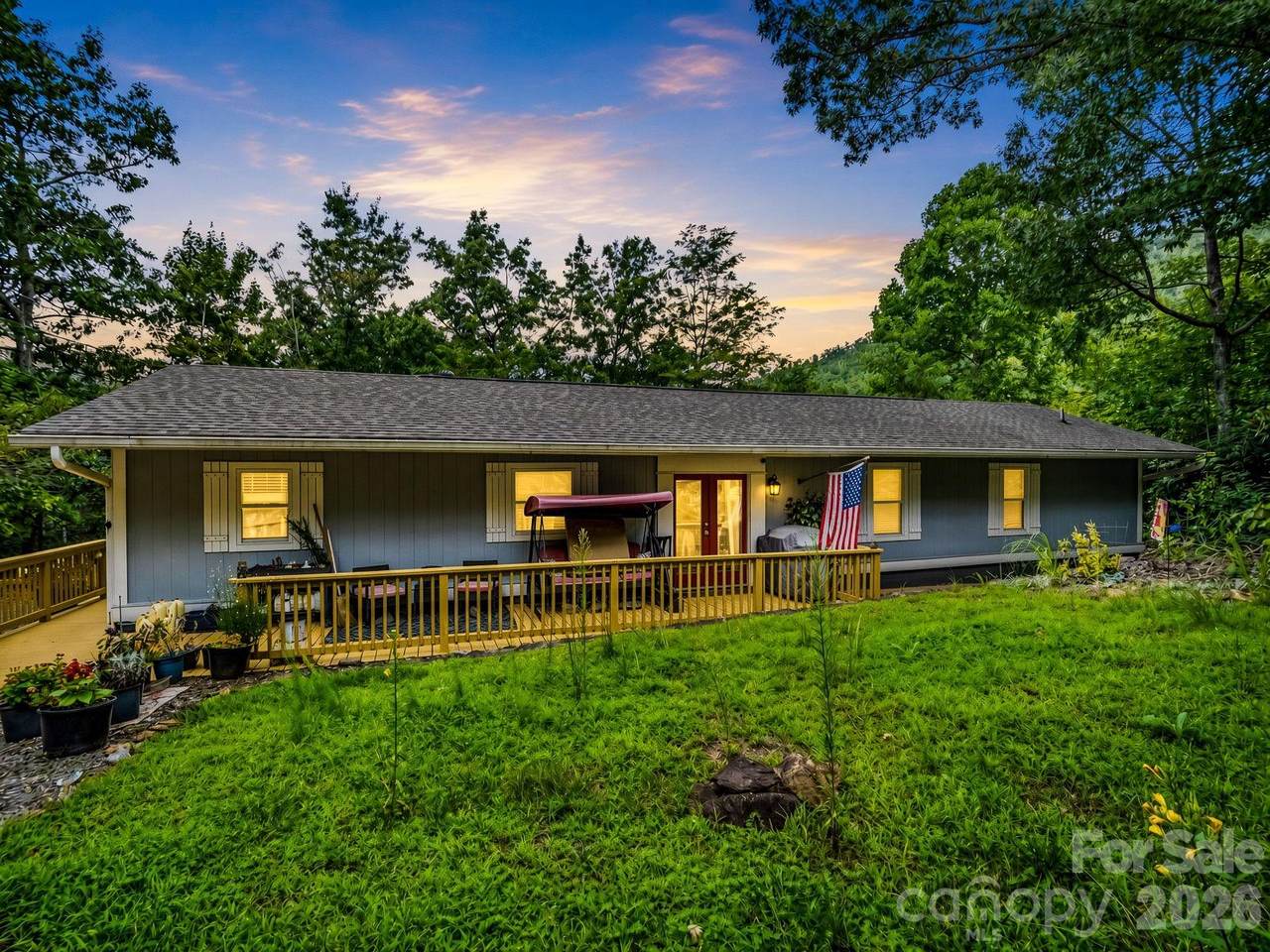 16 Starlight Drive - Photo 1