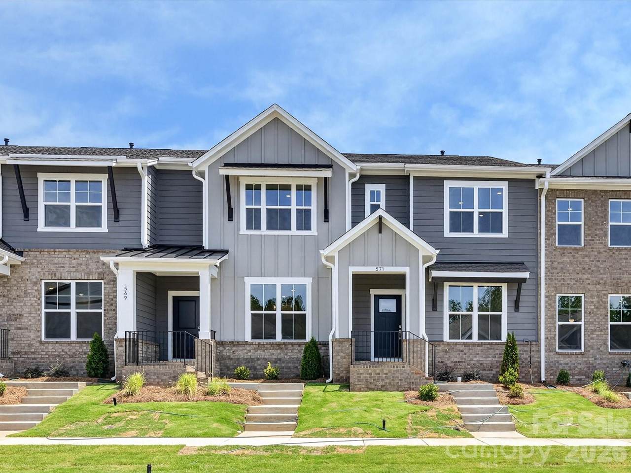 571 Cape Cod Way - Photo 1