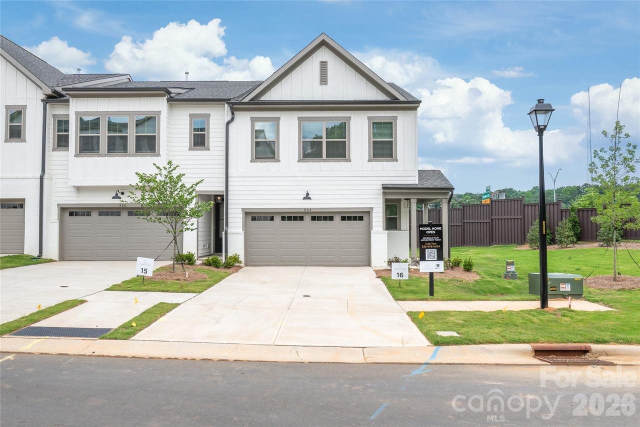 808 Garringer Place - Photo 1
