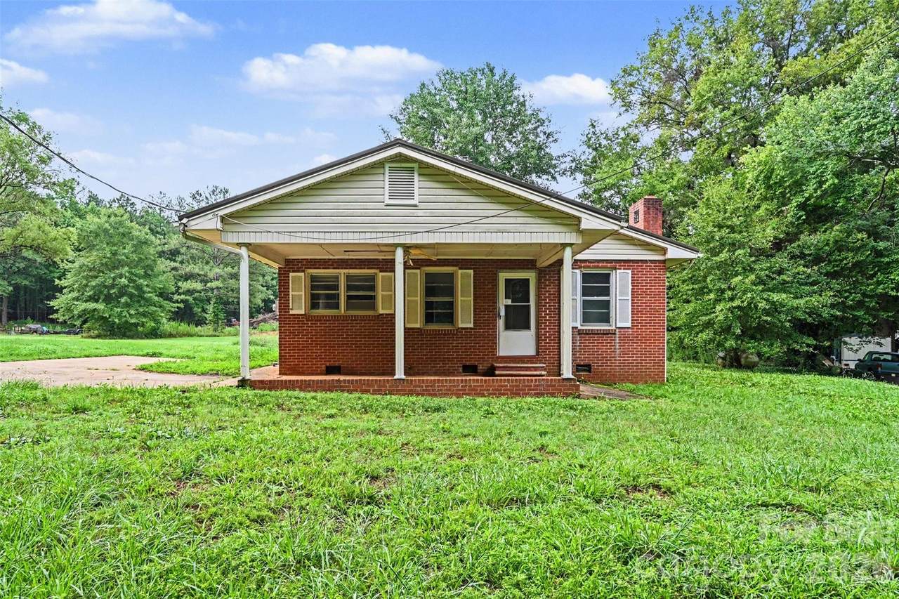 2333 Washburn Road - Photo 1