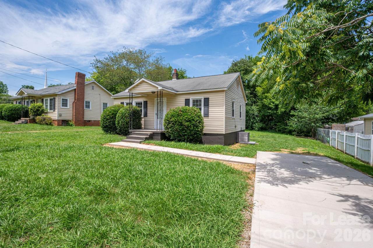 913 Edgemont Avenue - Photo 1