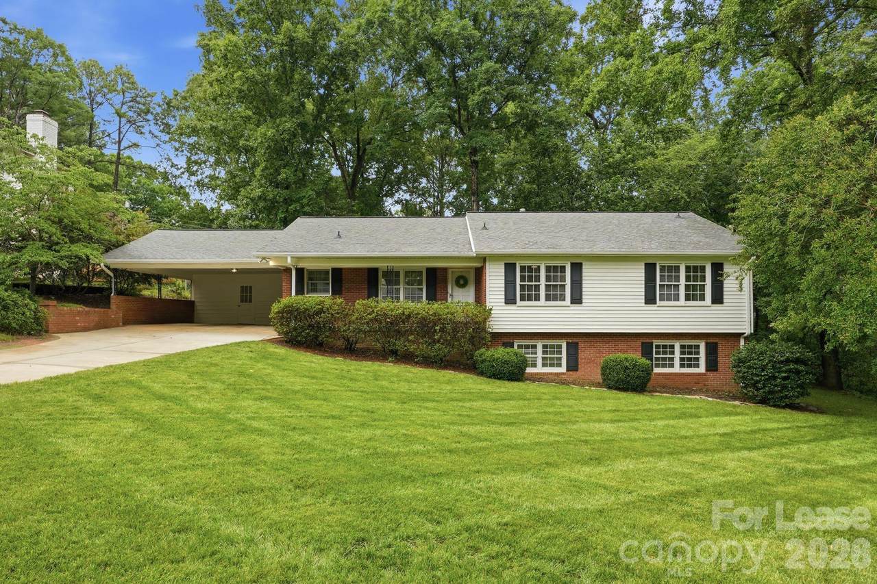 926 Shady Bluff Drive - Photo 1
