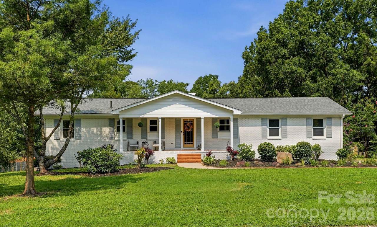 19924 Floral Lane - Photo 1