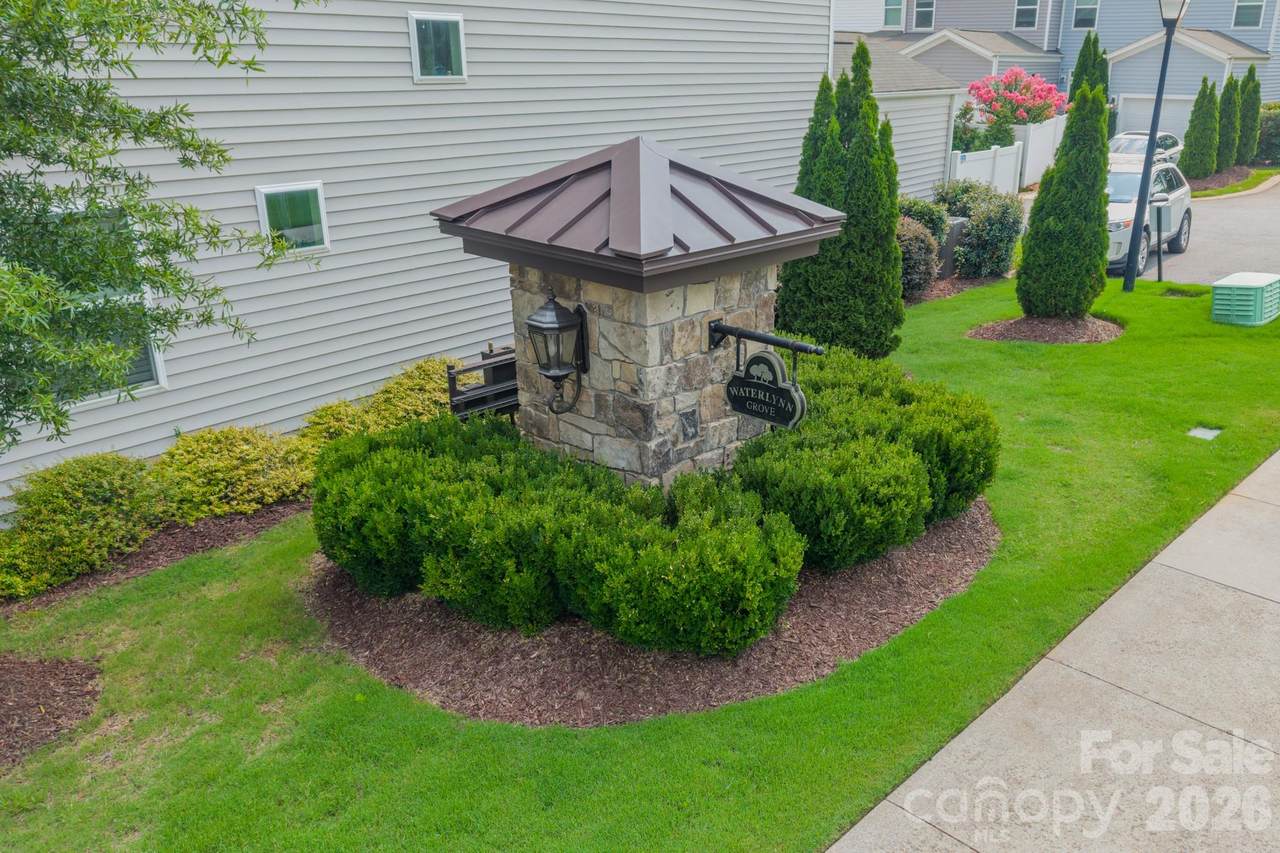 202 Waterlynn Ridge Road - Photo 1