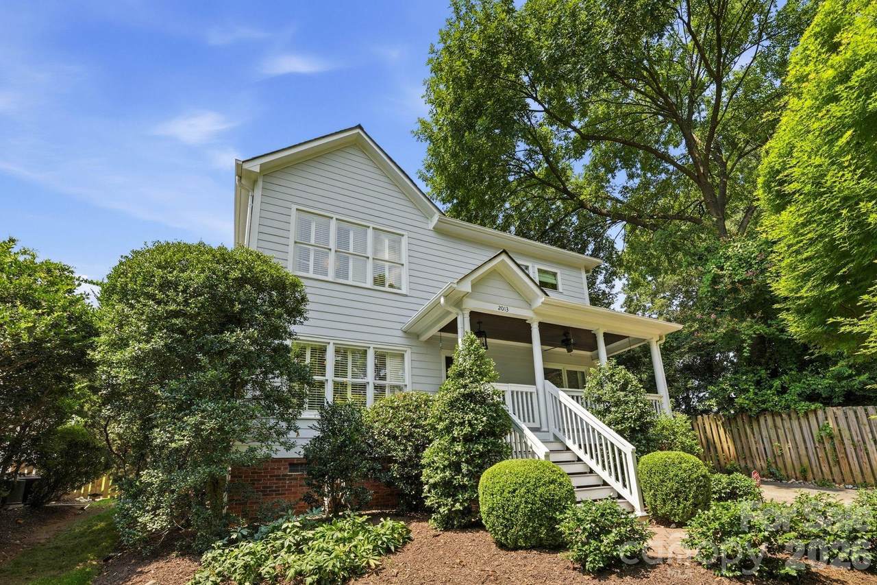 2013 Victorian Place - Photo 1