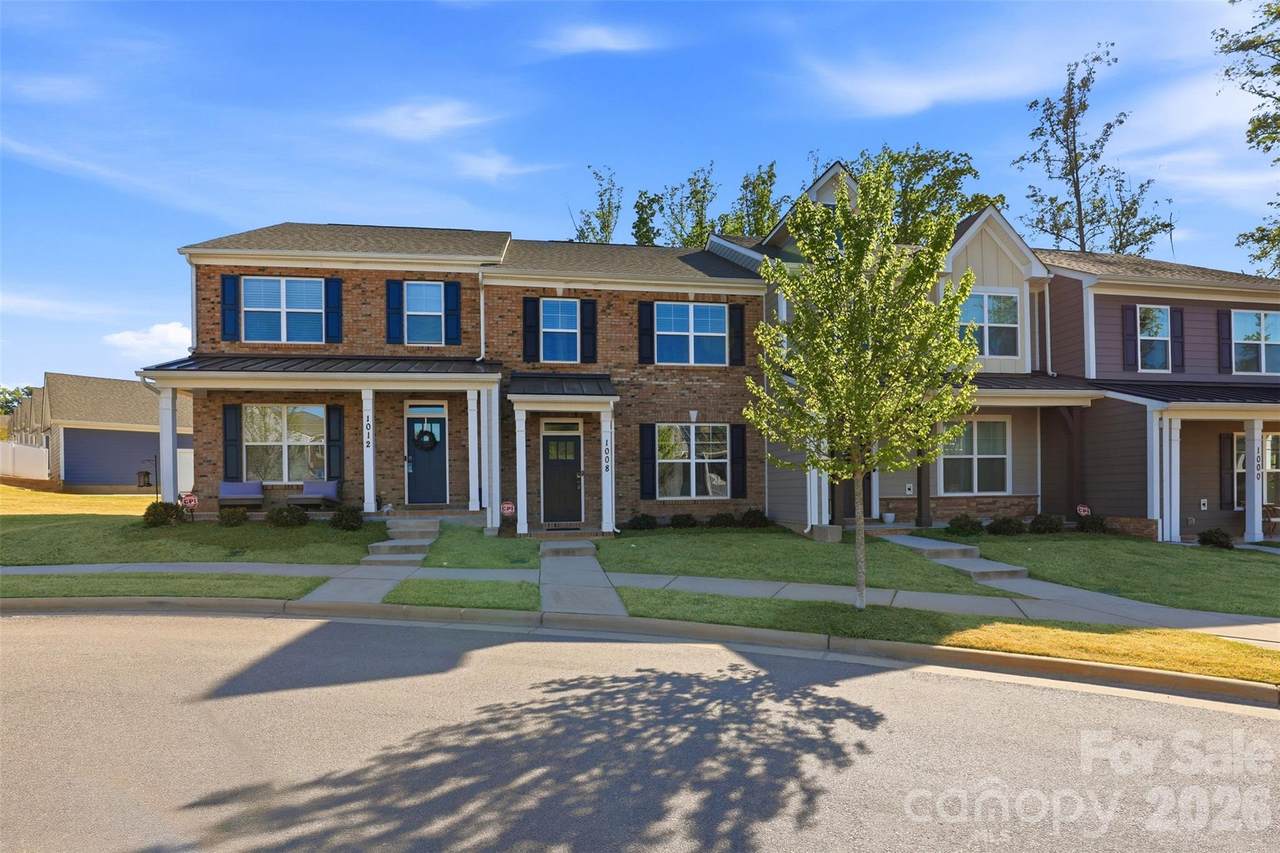 1008 Township Parkway - Photo 1