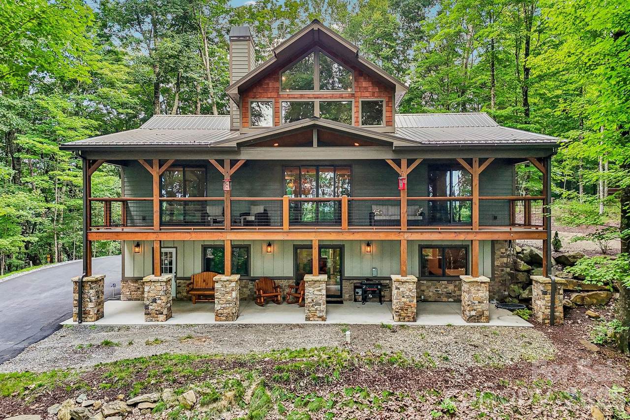 1067 English Ridge Drive - Photo 1