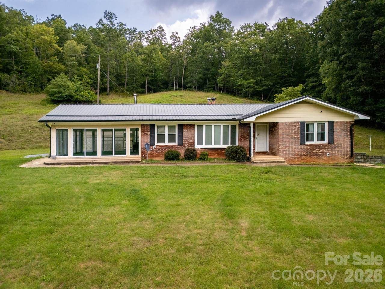 821 Tanasee Gap Road - Photo 1