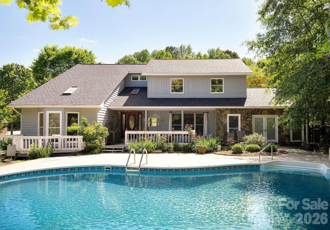 540 Waters Road - Photo 1