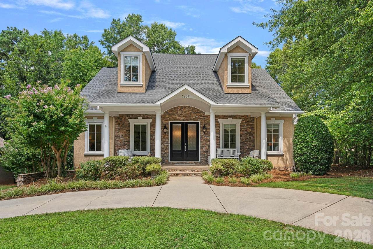 7967 Glen Abbey Circle - Photo 1