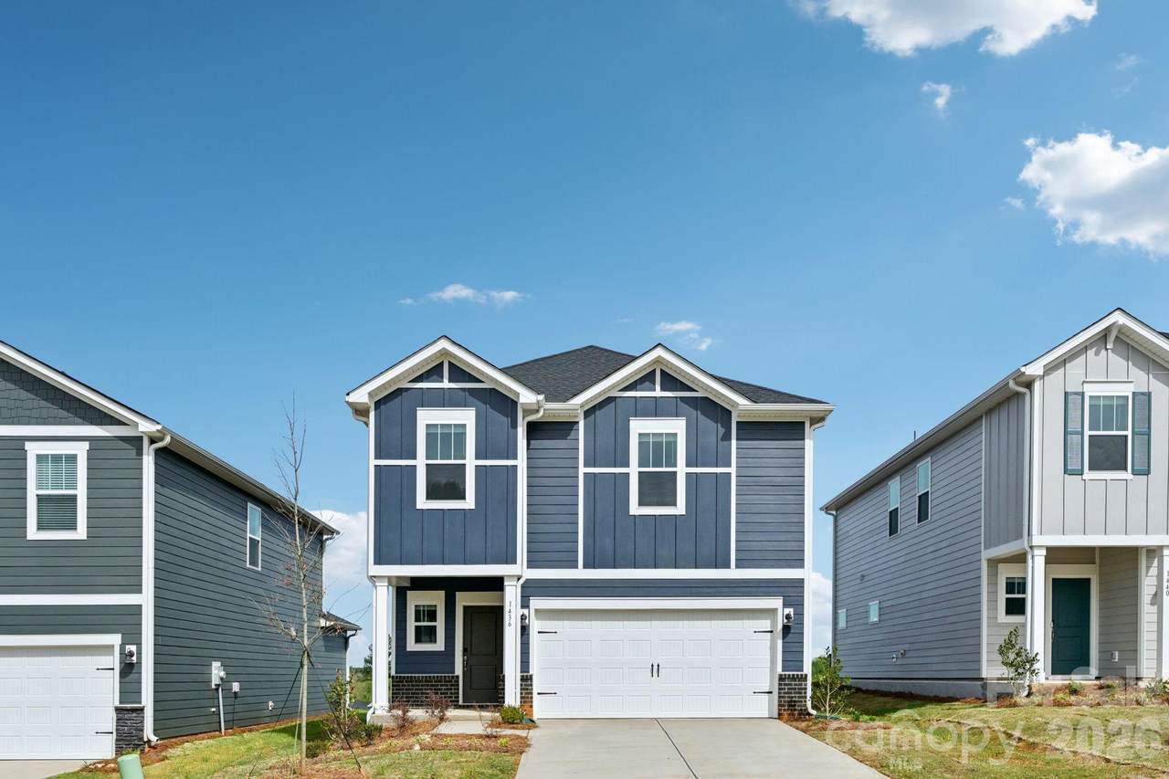 1539 31st Street - Photo 1