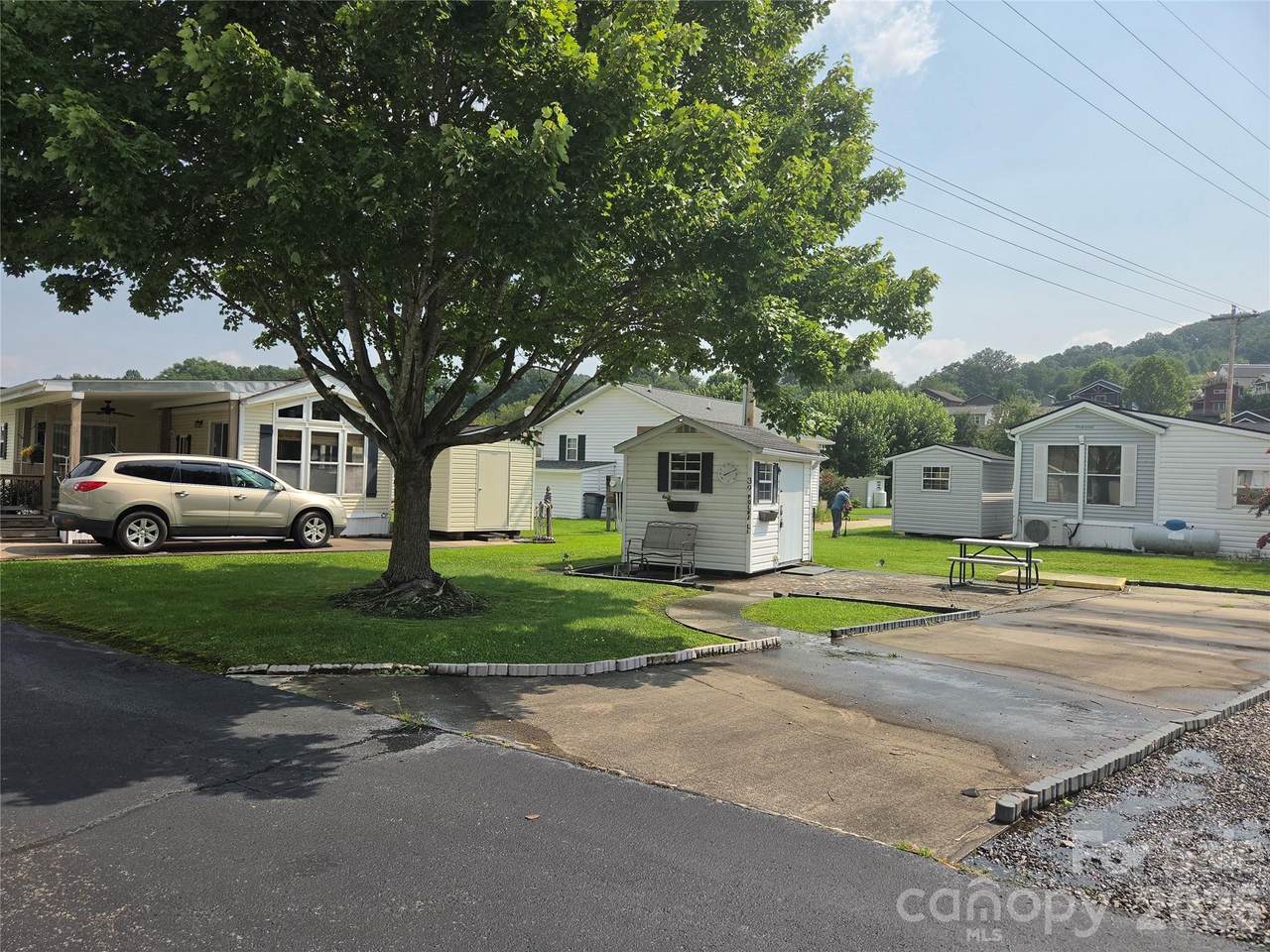 39 Polka Lane - Photo 1