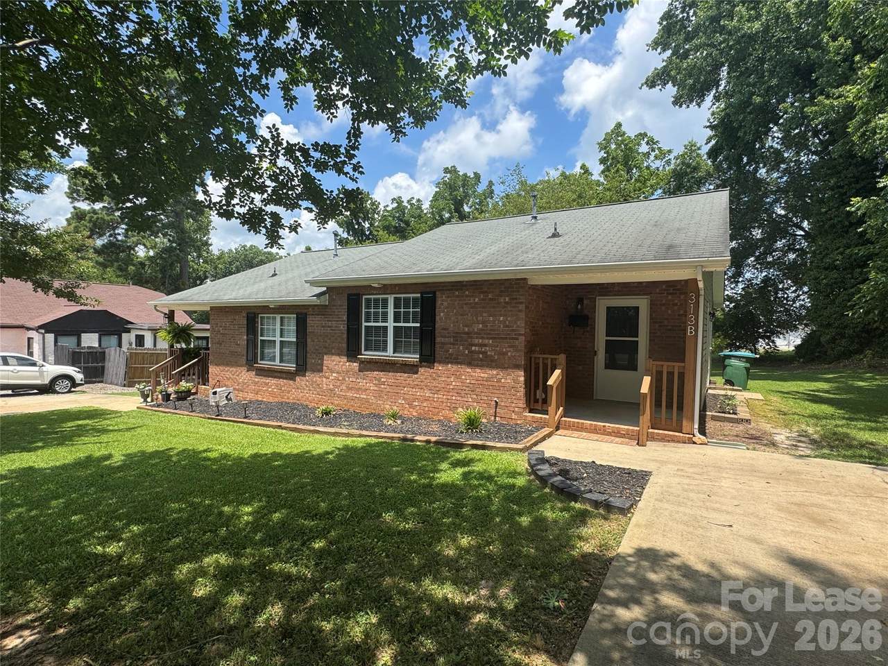 313 Washington Avenue - Photo 1