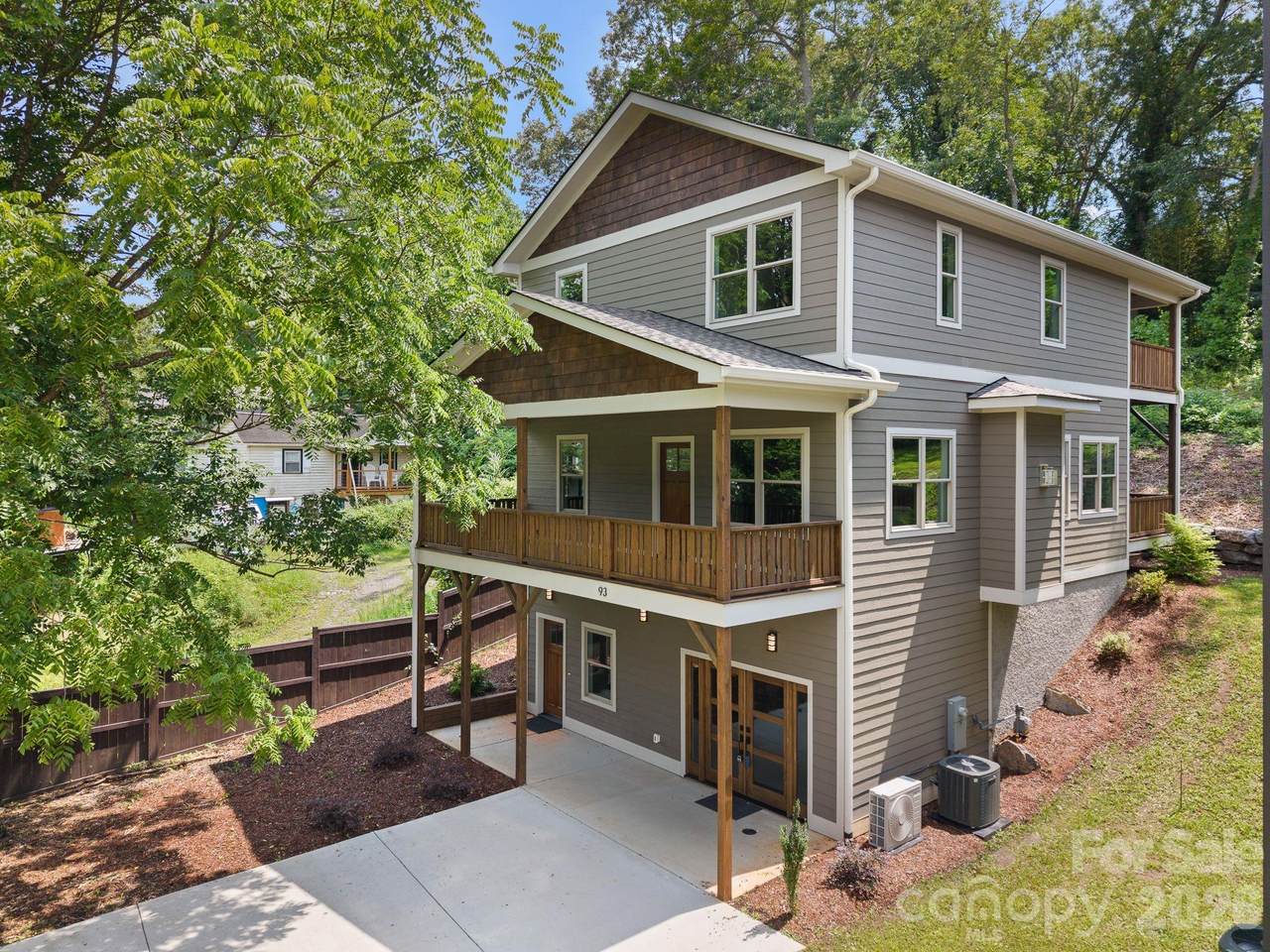 93 Glendale Avenue - Photo 1