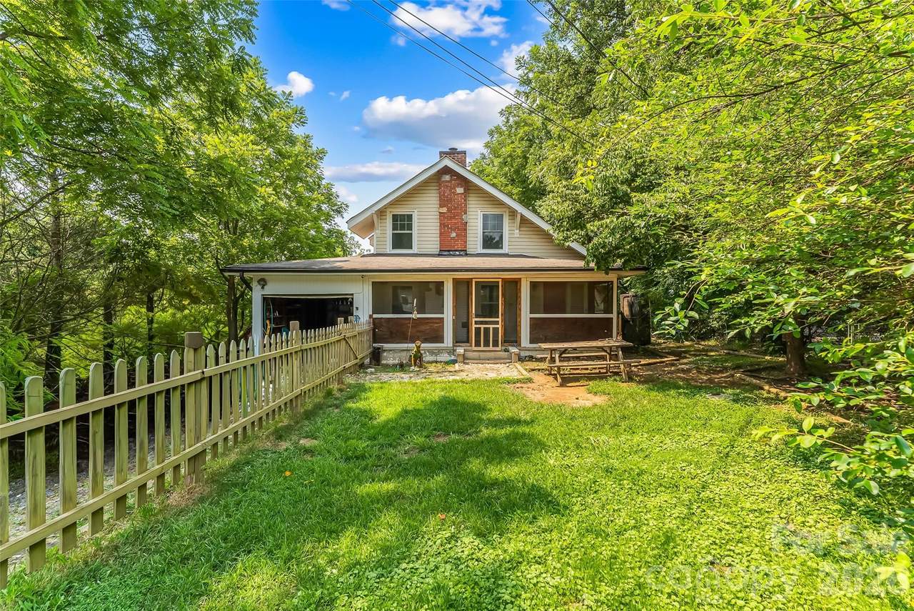 40 Sycamore Circle - Photo 1