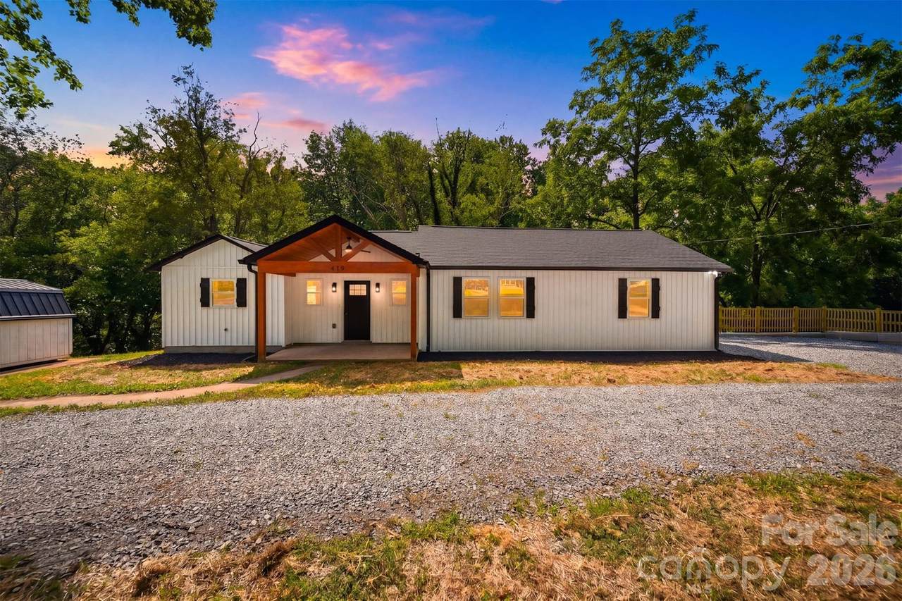 419 Rockyford Street - Photo 1