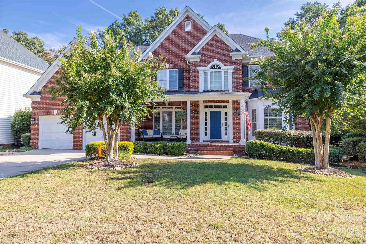 19008 Hampton Woods Court - Photo 1