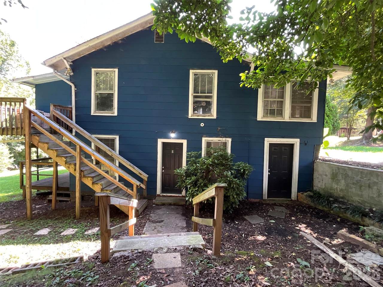 403 Green Street - Photo 1
