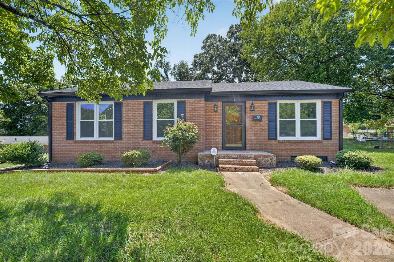 4040 Burnham Court - Photo 1