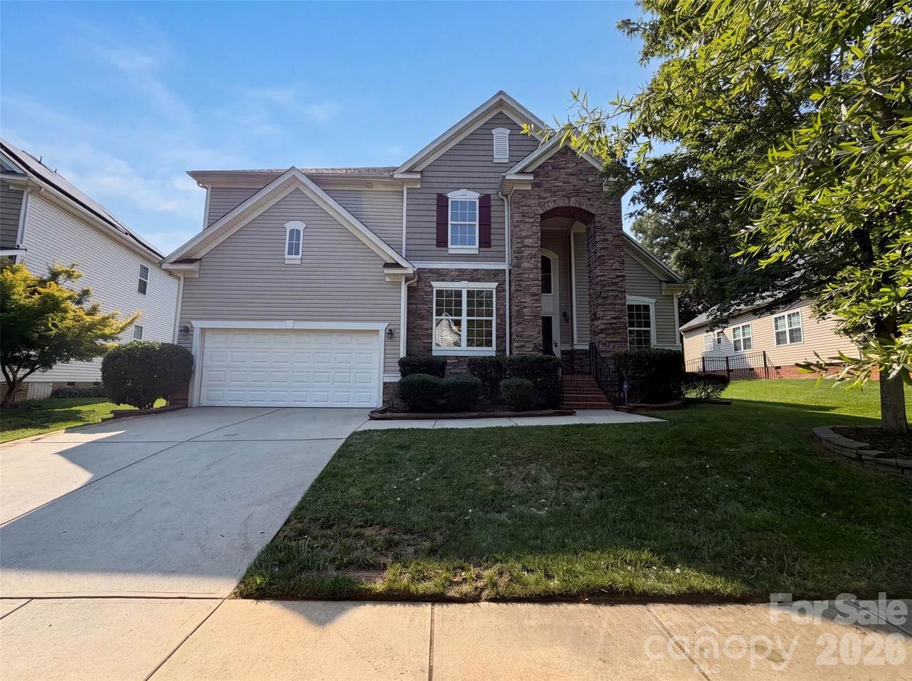 1139 Donelea Lane - Photo 1