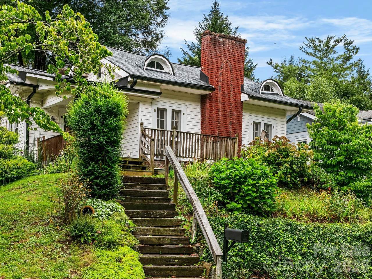 27 Warwick Road - Photo 1