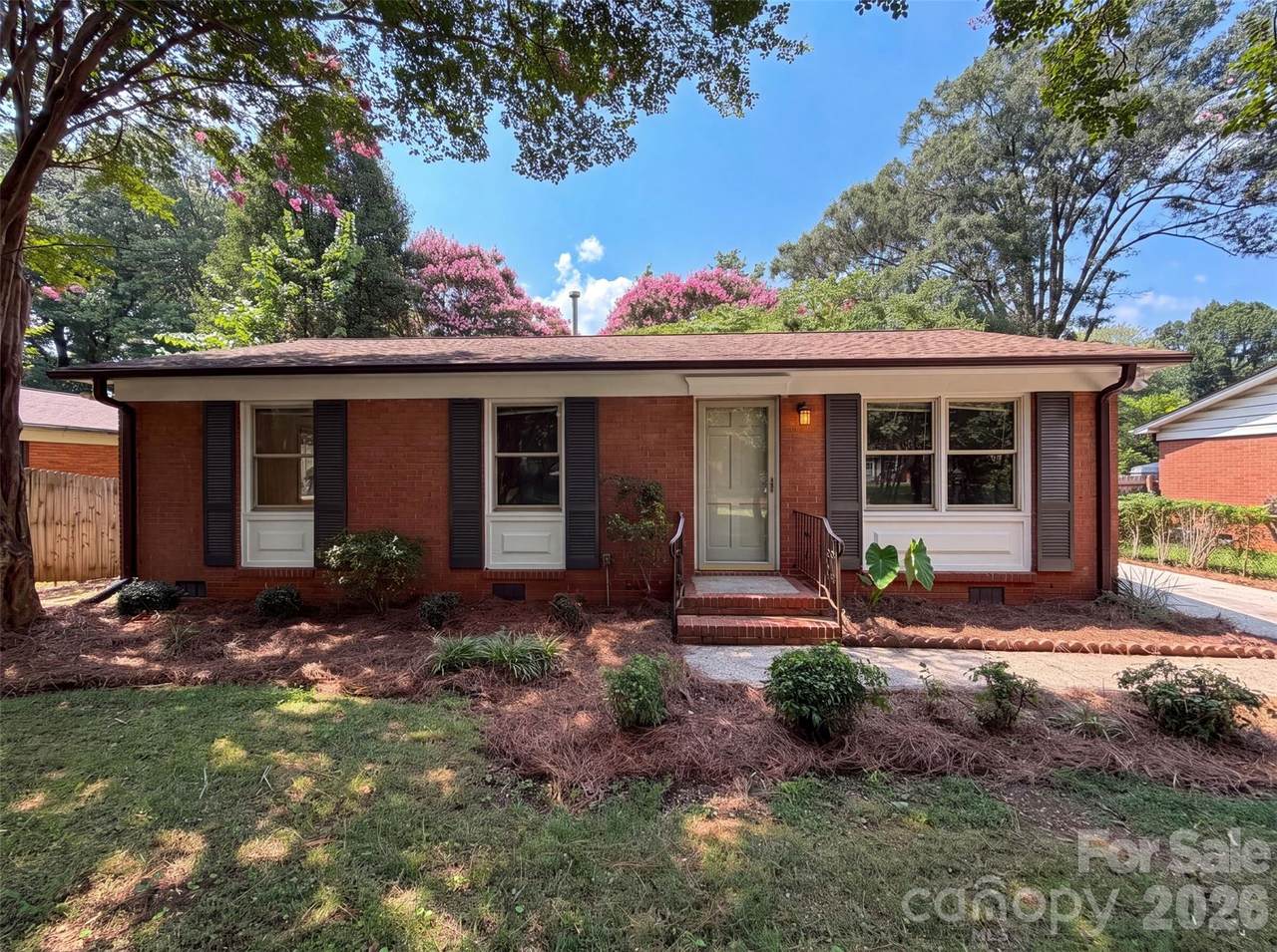 713 Ridgedale Court - Photo 1